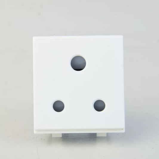 TRIVO 6A 3PIN SOCKET